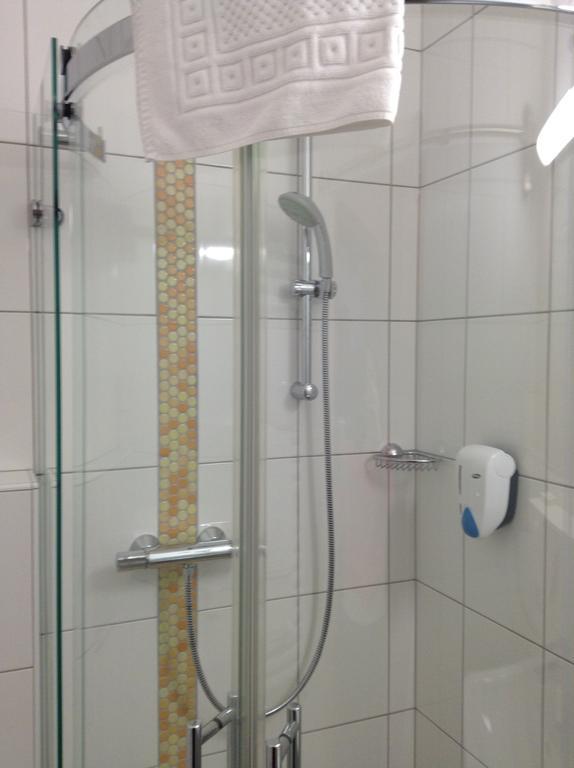 Leonsteinerhof Bed & Breakfast Dış mekan fotoğraf