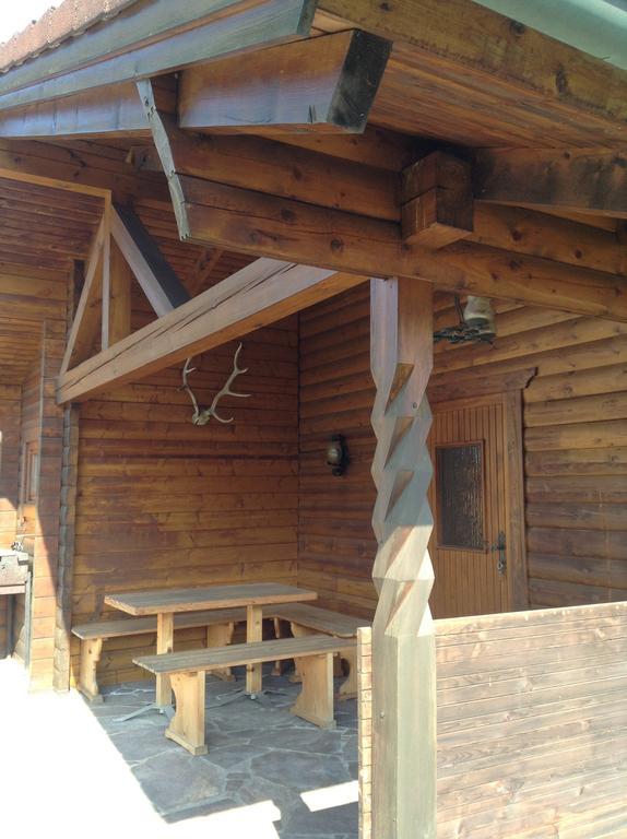 Leonsteinerhof Bed & Breakfast Dış mekan fotoğraf